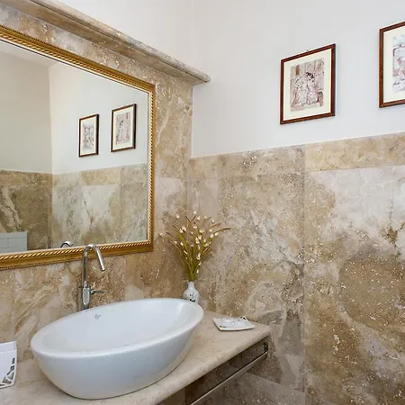Relais Dei Mercanti And 3* Pisa