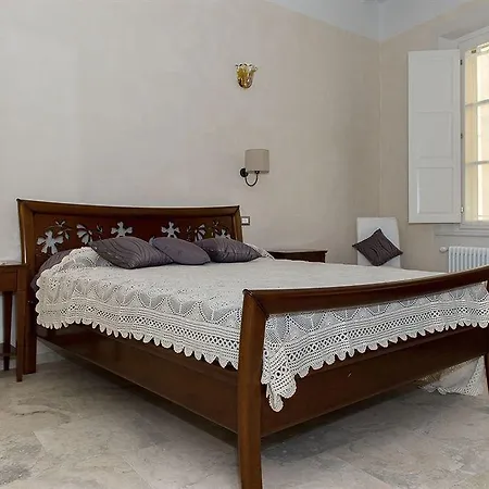 Relais Dei Mercanti And بيزا
