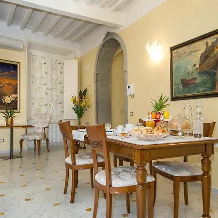 Relais Dei Mercanti And بيزا